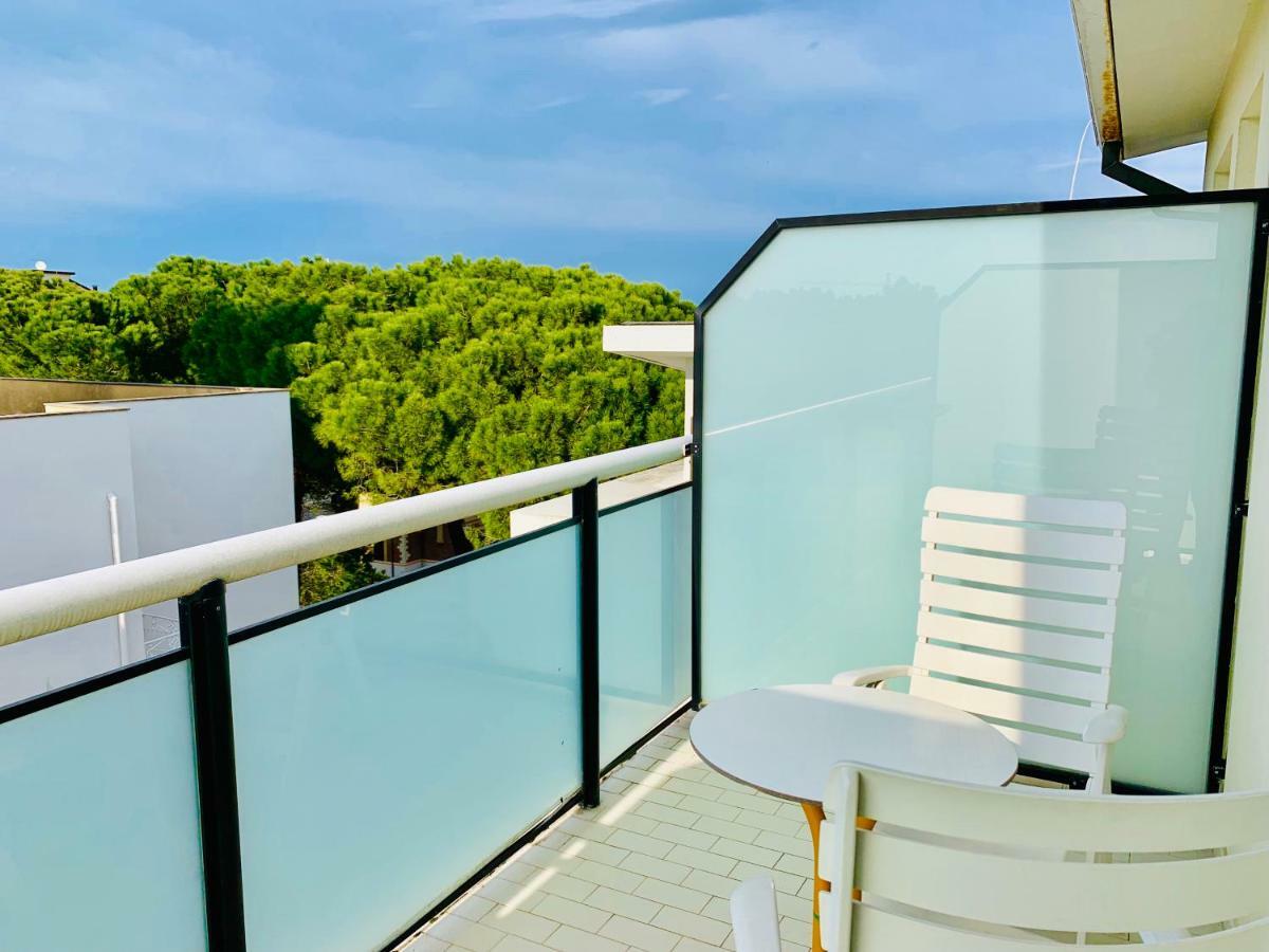 Hotel Baby B&B Milano Marittima Exterior photo